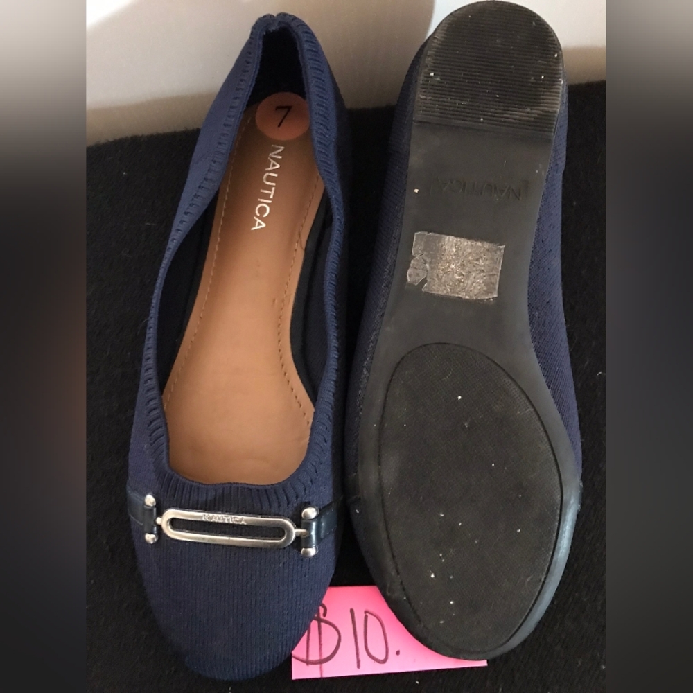 Nautica Women's Dark Blue Flats
